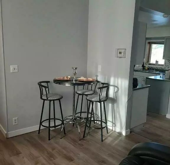 Majatalo Close To Center