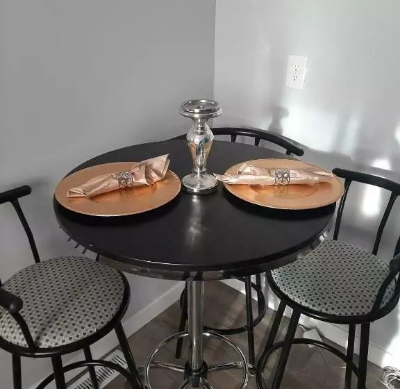 Majatalo Close To Center