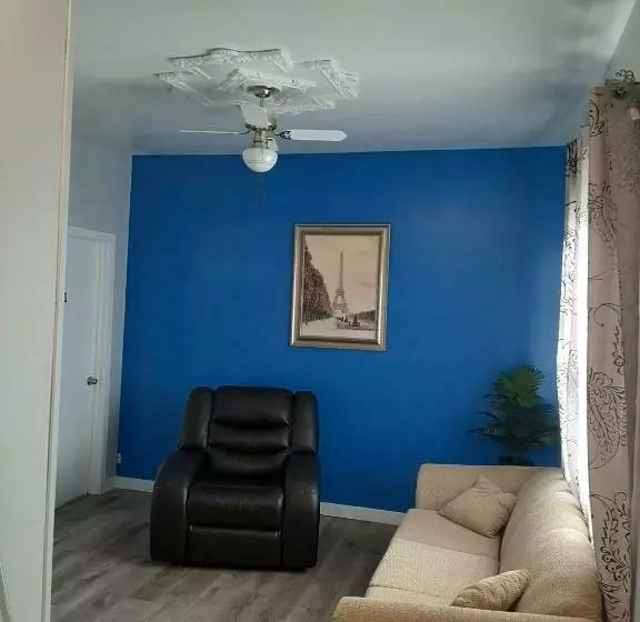 Majatalo Close To Center