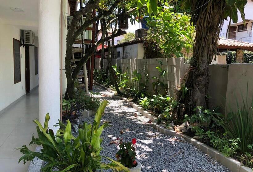 پانسیون Lux Pousada