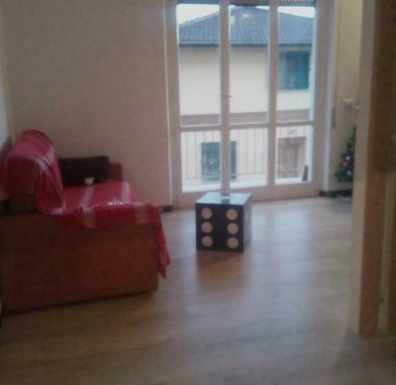 פנסיון Pippo House Scandicci