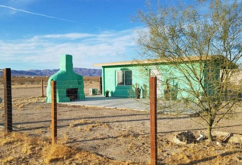 بنسيون Smitty S Hideaway