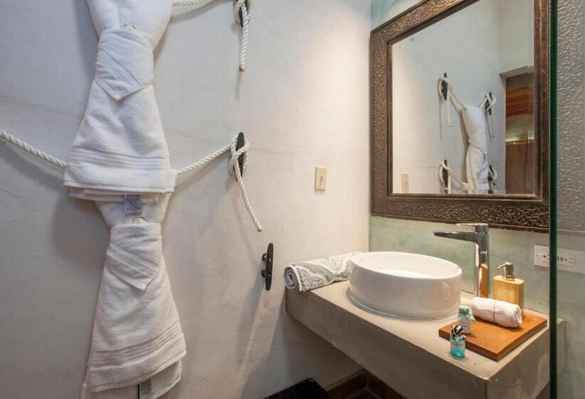 ホテル Aquamarina