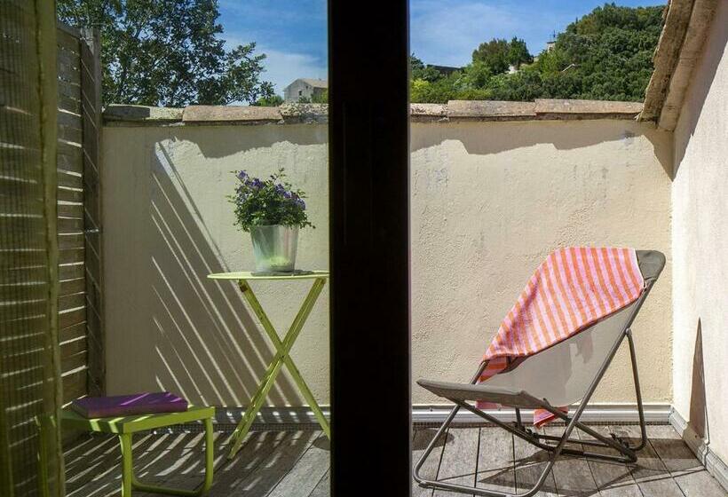 مبيت وإفطار Le Clos Des Chênes