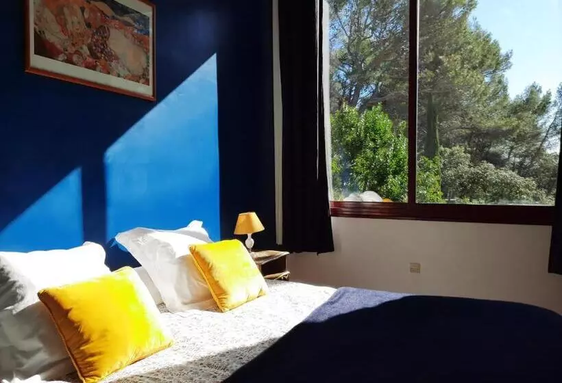 Aamiaismajoitus (B&B) Le Clos Des Chênes