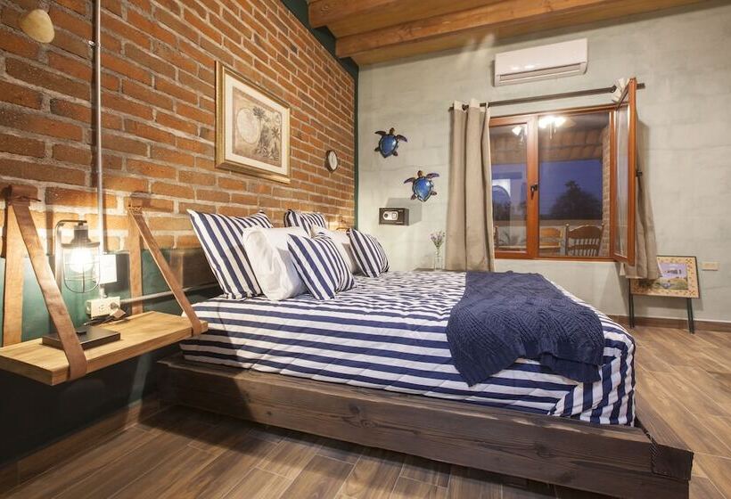 ホテル Aquamarina