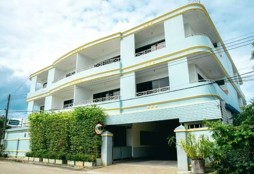 هتل N.p. Apartment