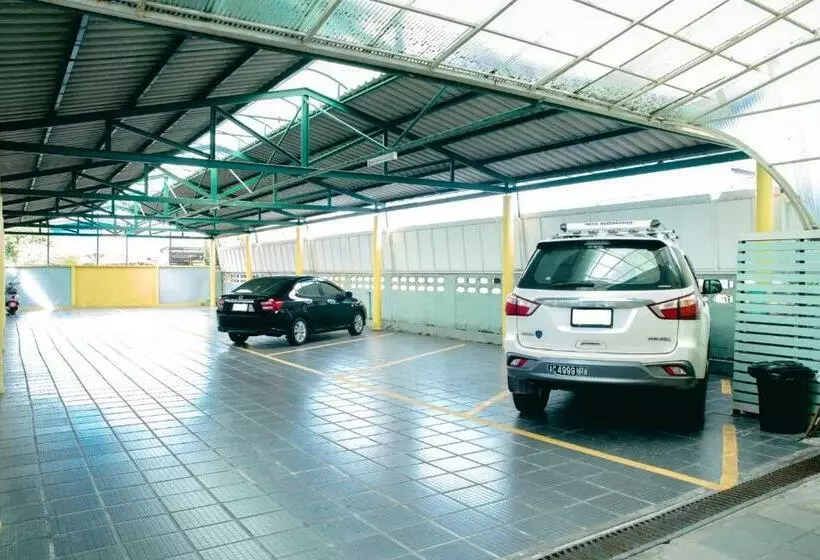 هتل N.p. Apartment