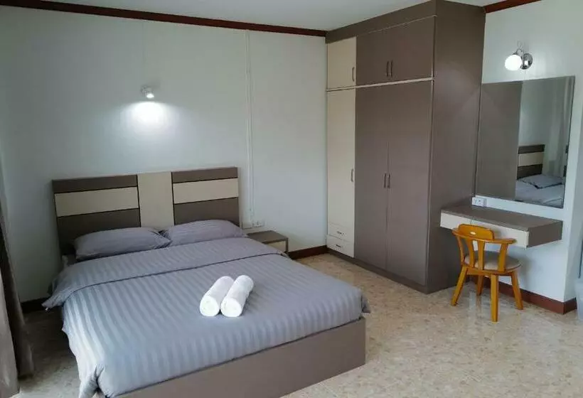 هتل N.p. Apartment