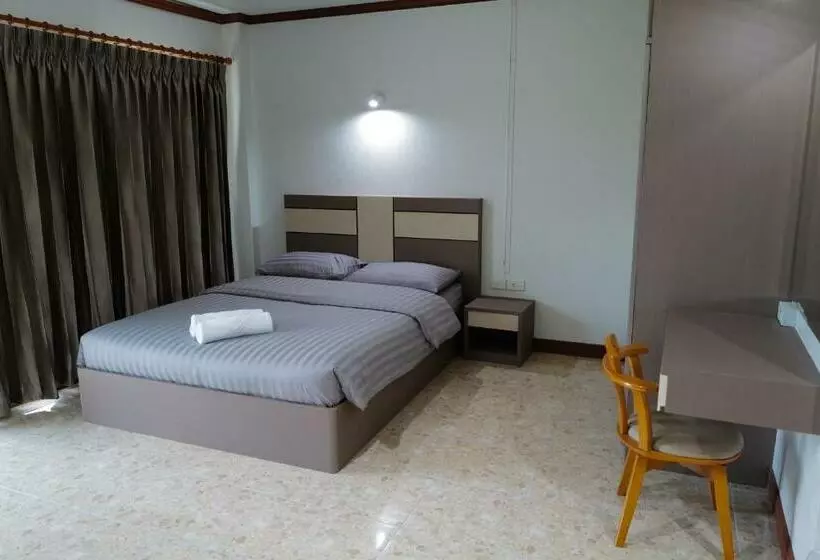 هتل N.p. Apartment