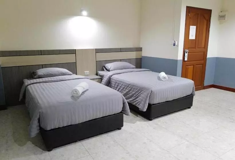 هتل N.p. Apartment