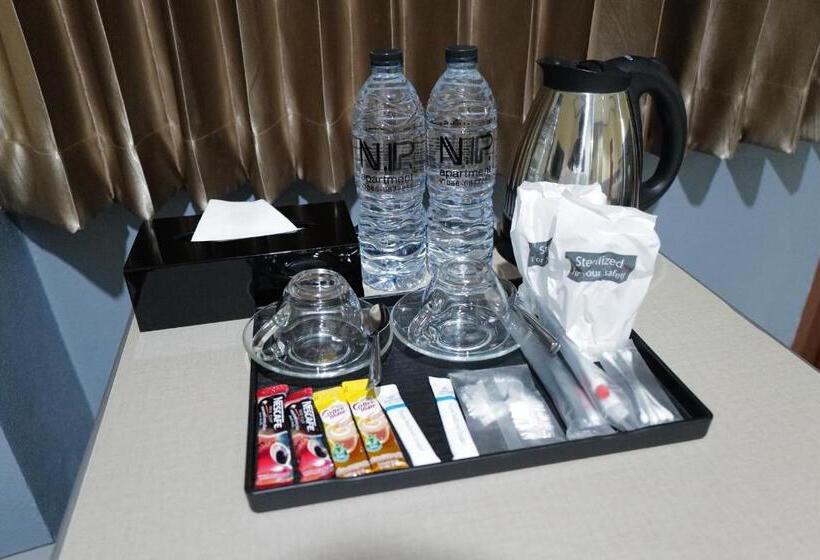 Отель N.p. Apartment