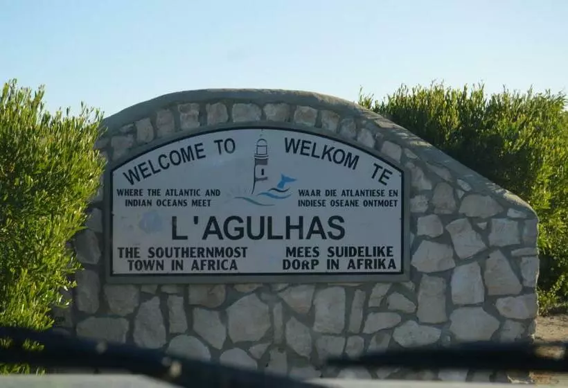 Majatalo Lighthouse Stay