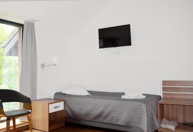 پانسیون Tip Tap Guest House