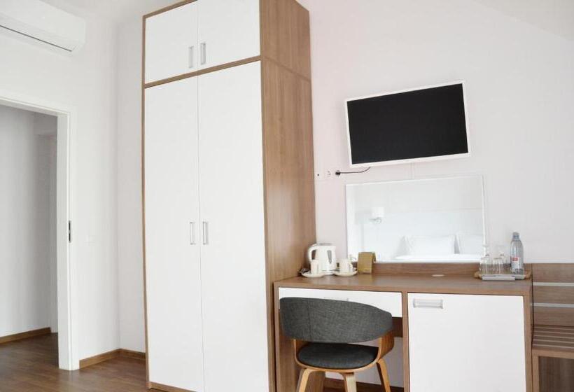 پانسیون Tip Tap Guest House