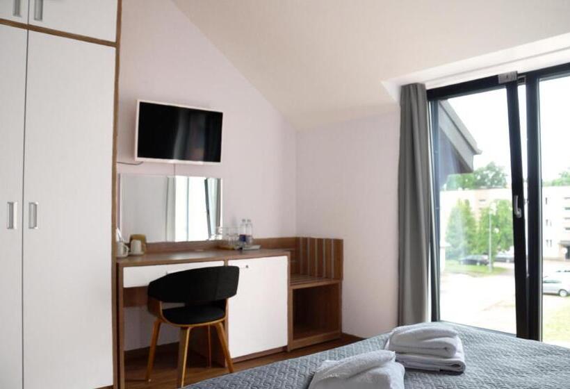 پانسیون Tip Tap Guest House