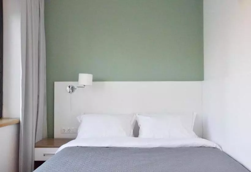 پانسیون Tip Tap Guest House