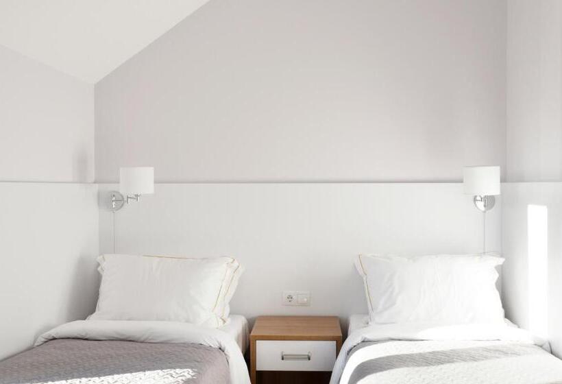 پانسیون Tip Tap Guest House