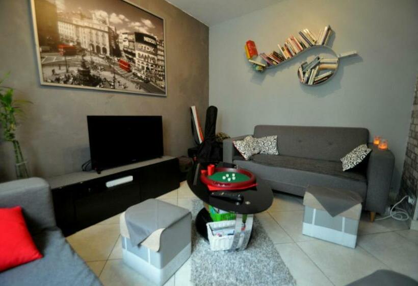 فندق صغير L Auberge Des Travailleurs