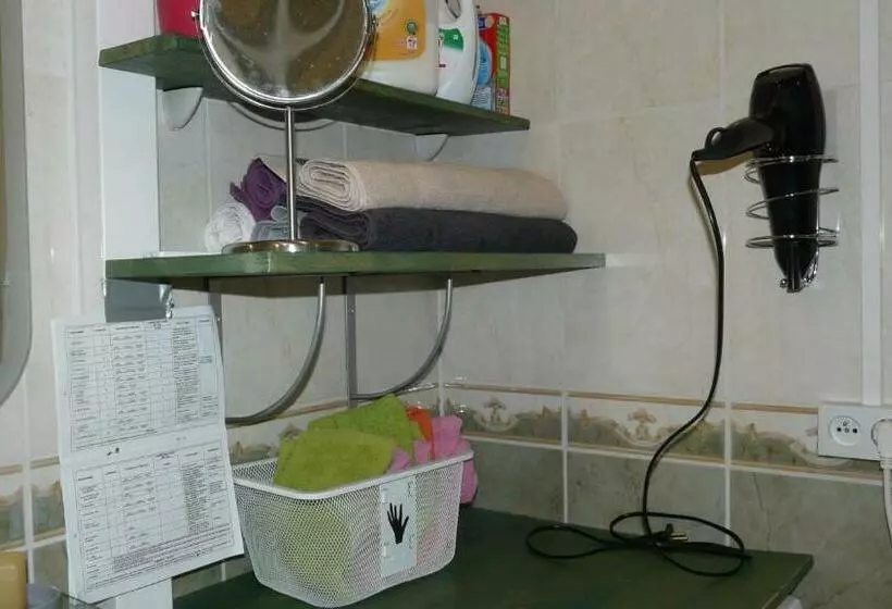 L Auberge Des Travailleurs