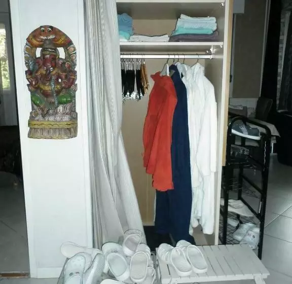 L Auberge Des Travailleurs