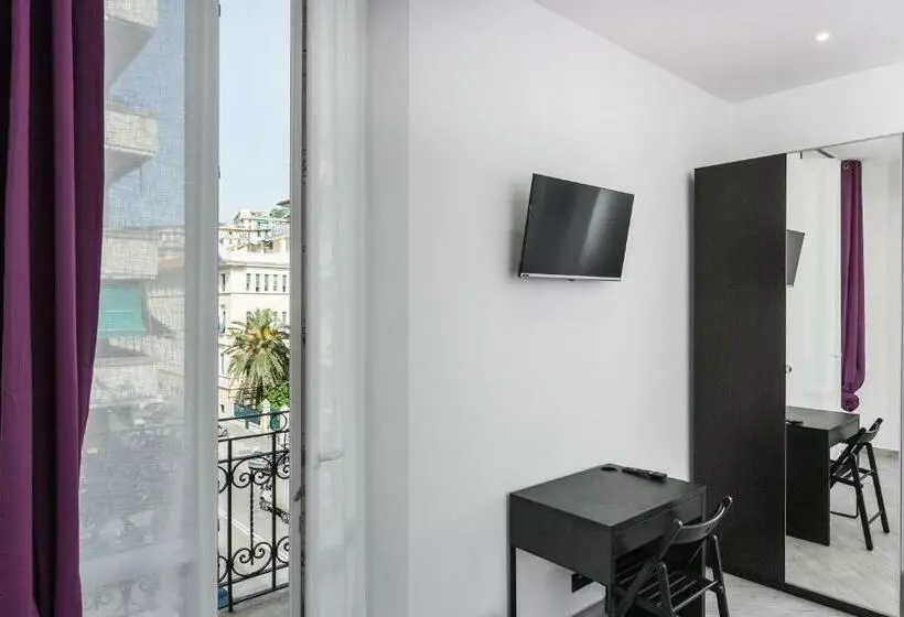 تختخواب و صبحانه Il Mondo In Una Stanza