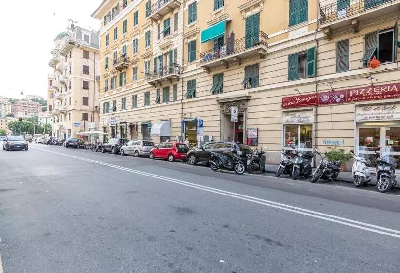 تختخواب و صبحانه Il Mondo In Una Stanza