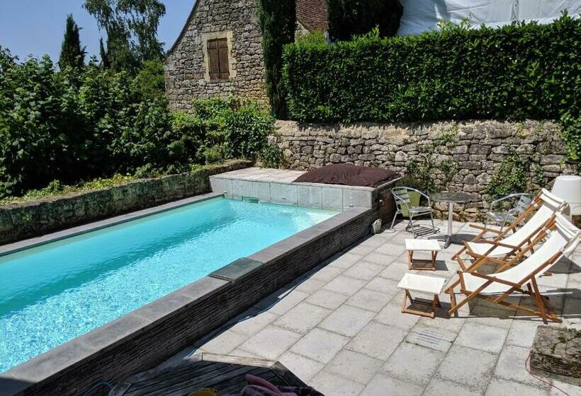 민박 La Chambre Des Consuls