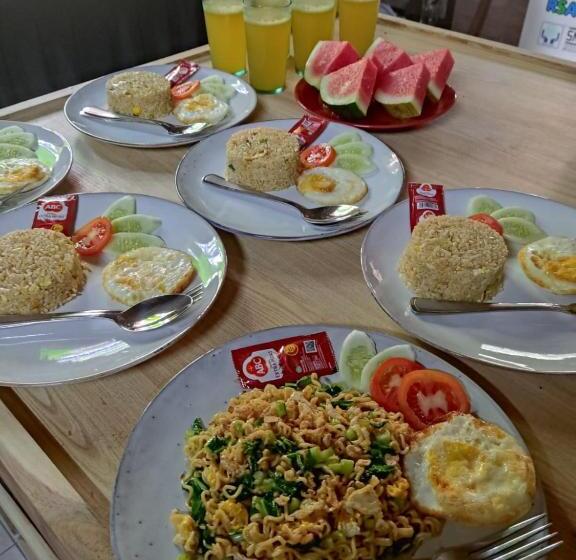 Otel Coconut Tree Cottages