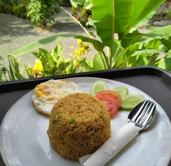 Hotel Coconut Tree Cottages