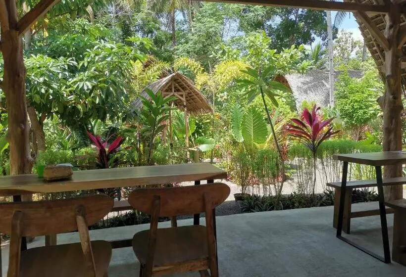 Hotel Coconut Tree Cottages