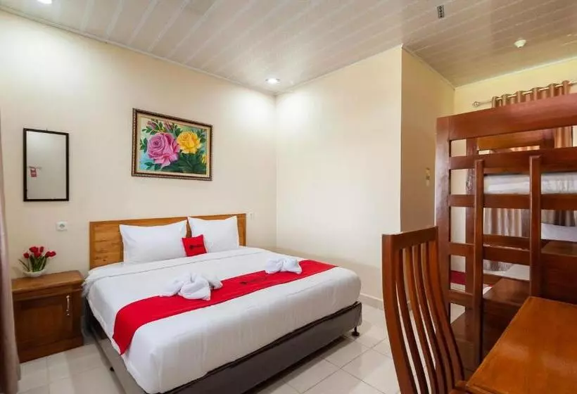 Hotelli Vaccinated Staff  Oyo 90506 Bunga Sonsang Homestay Syariah