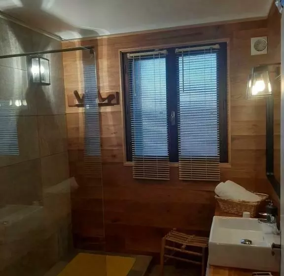 Aamiaismajoitus (B&B) Chambre Candésie