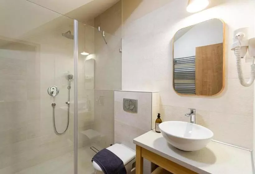 Aamiaismajoitus (B&B) Lujza & Koriander