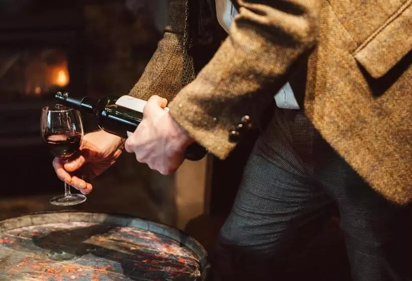 Aamiaismajoitus (B&B) Peak District, The Greyhound Inn, Warslow Circa 1750