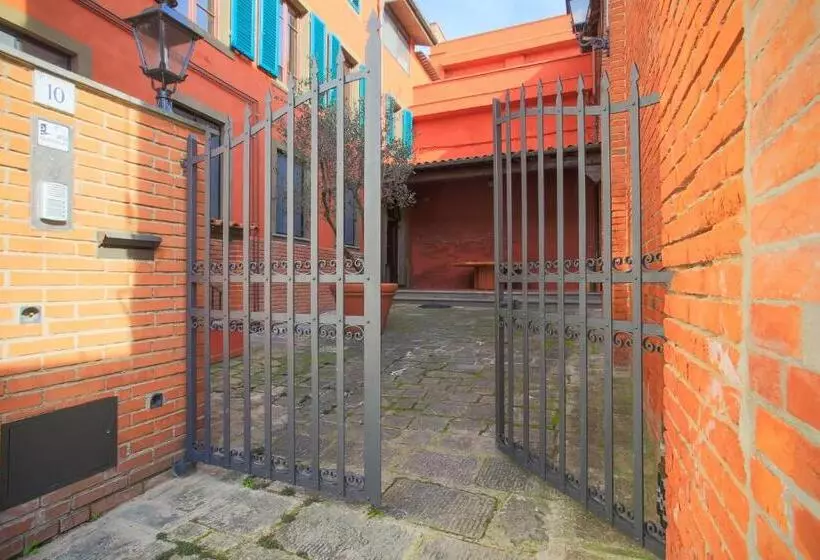 تختخواب و صبحانه Pescia Boutique Guesthouse