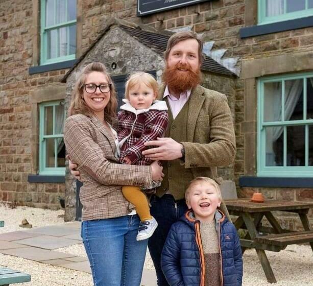 住宿加早餐  Peak District, The Greyhound Inn, Warslow Circa 1750