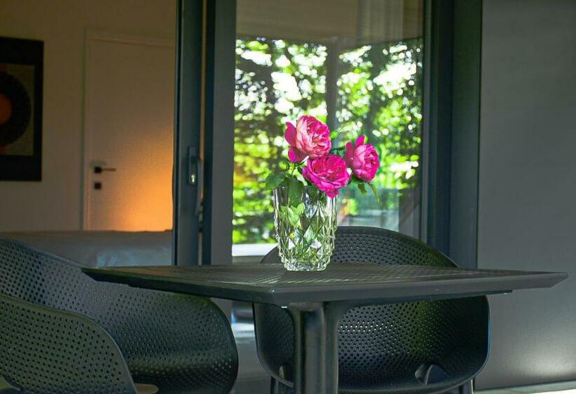 צימר Villa Terlanen