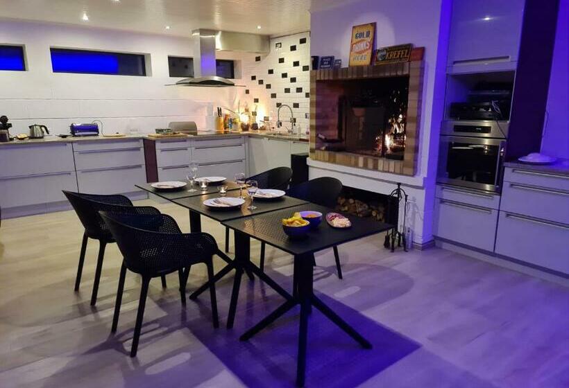 צימר Villa Terlanen