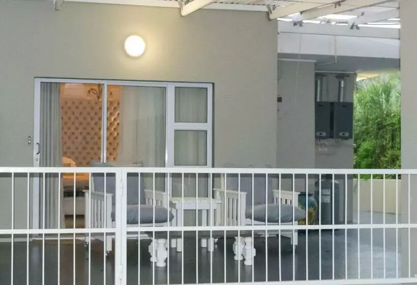 Chicane Bed And Breakfast