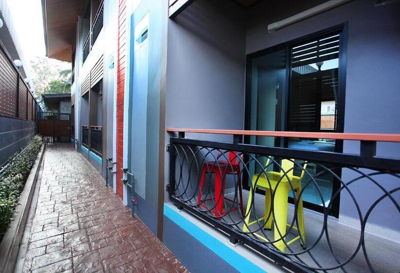 בית מלון כפרי Avarin Resort