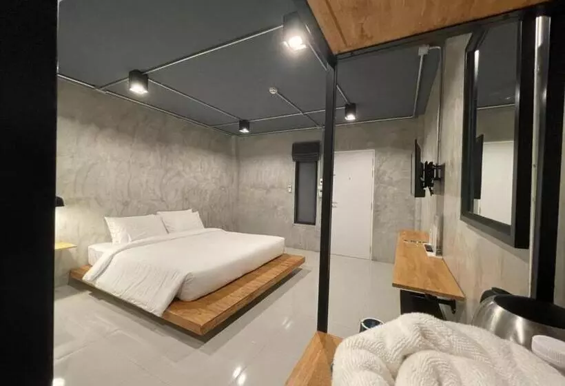 هتل Loft Space