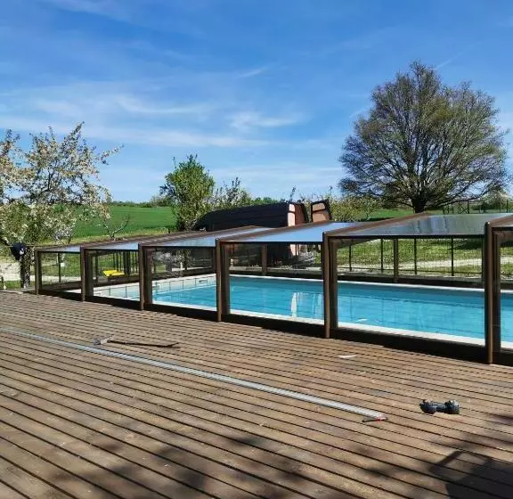 Majatalo Les Cabanes De Brassac   Gîte Esprit Cabane Avec Spa