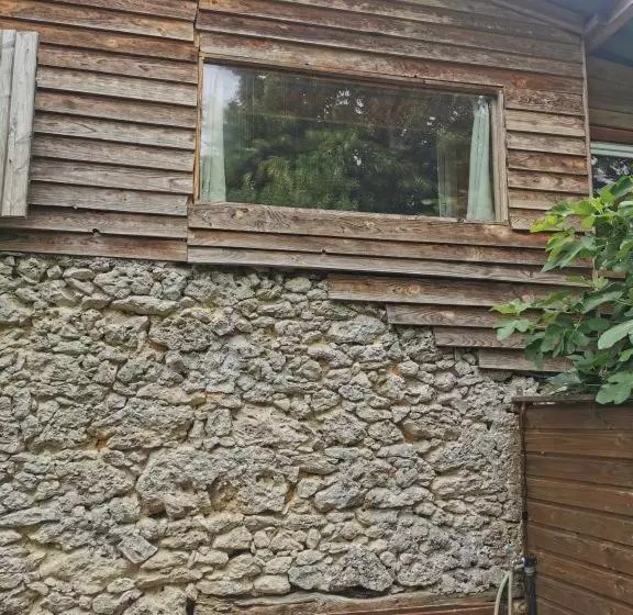 Majatalo Les Cabanes De Brassac   Gîte Esprit Cabane Avec Spa