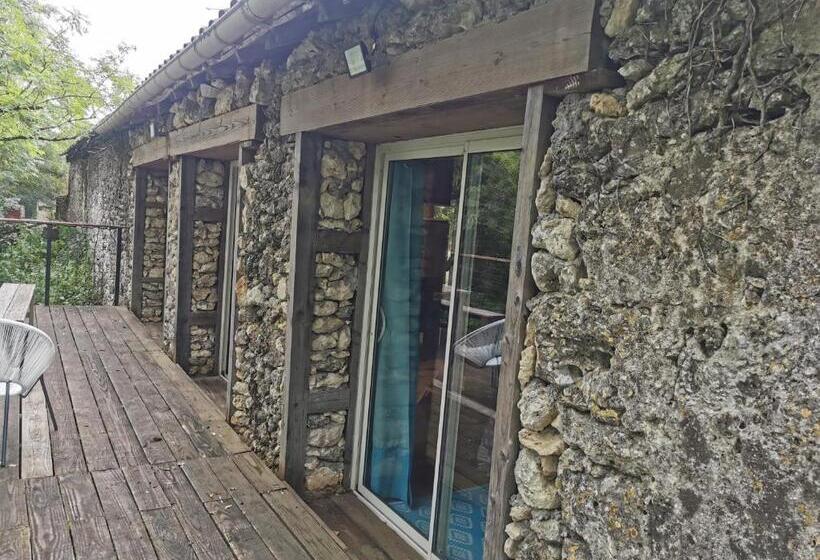 ペンション Les Cabanes De Brassac   Gîte Esprit Cabane Avec Spa