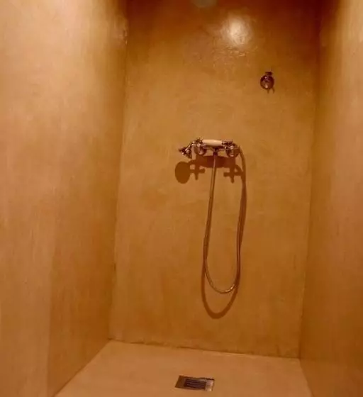 Majatalo Les Cabanes De Brassac   Gîte Esprit Cabane Avec Spa