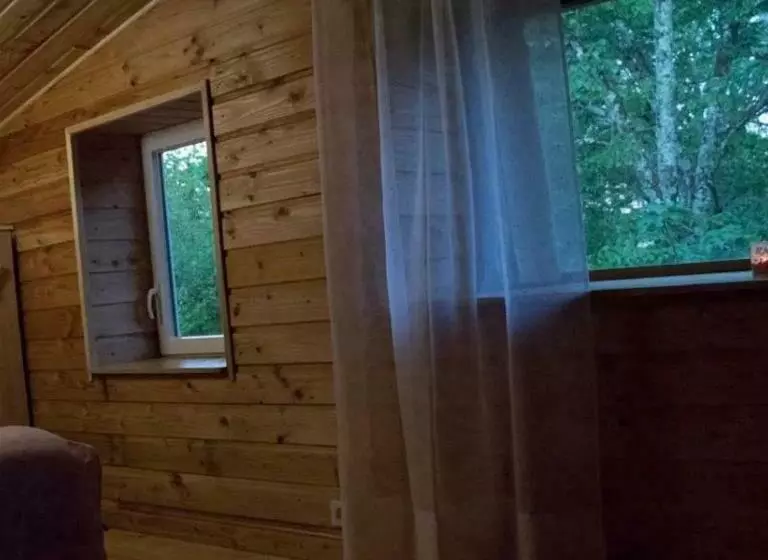 Majatalo Les Cabanes De Brassac   Gîte Esprit Cabane Avec Spa