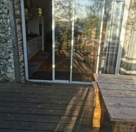 ペンション Les Cabanes De Brassac   Gîte Esprit Cabane Avec Spa