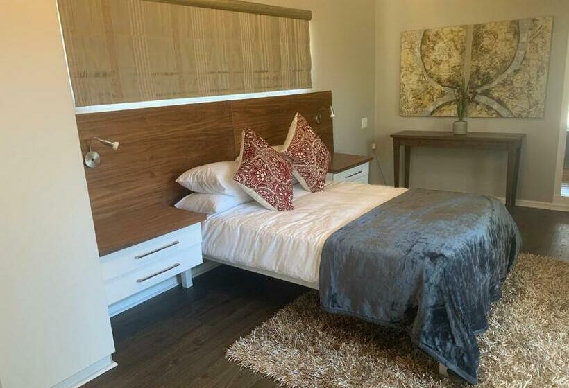 펜션 The Orchards Residence