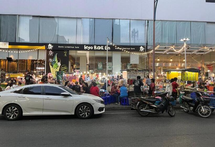 Variety Winner Hostel